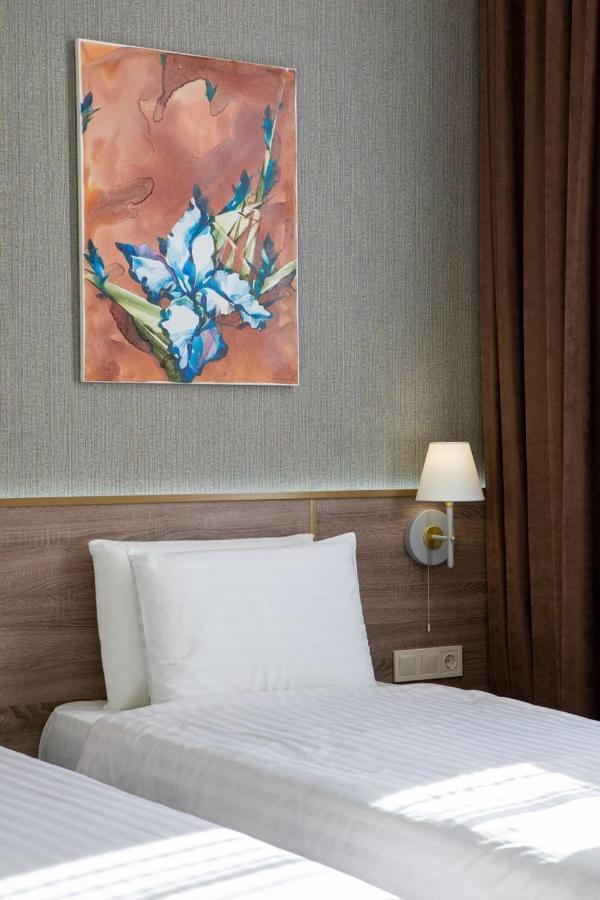 Four Rooms City คาร์คิฟ ภายนอก รูปภาพ